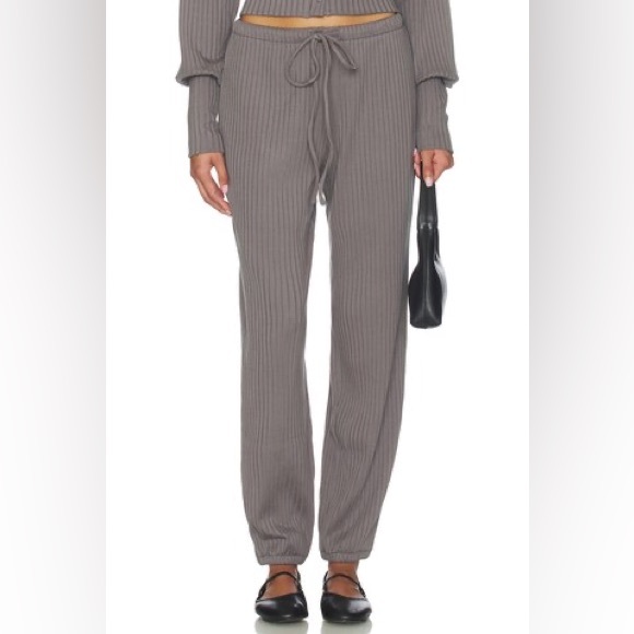 Lovers + Friends Pants - NWT Lovers and Friends Olivia Pant in Smoke, Size Medium